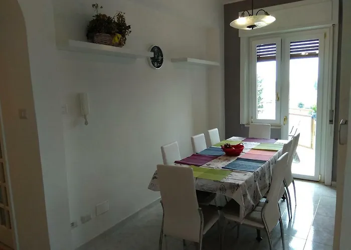 ベッド・アンド・ブレックファスト Tower